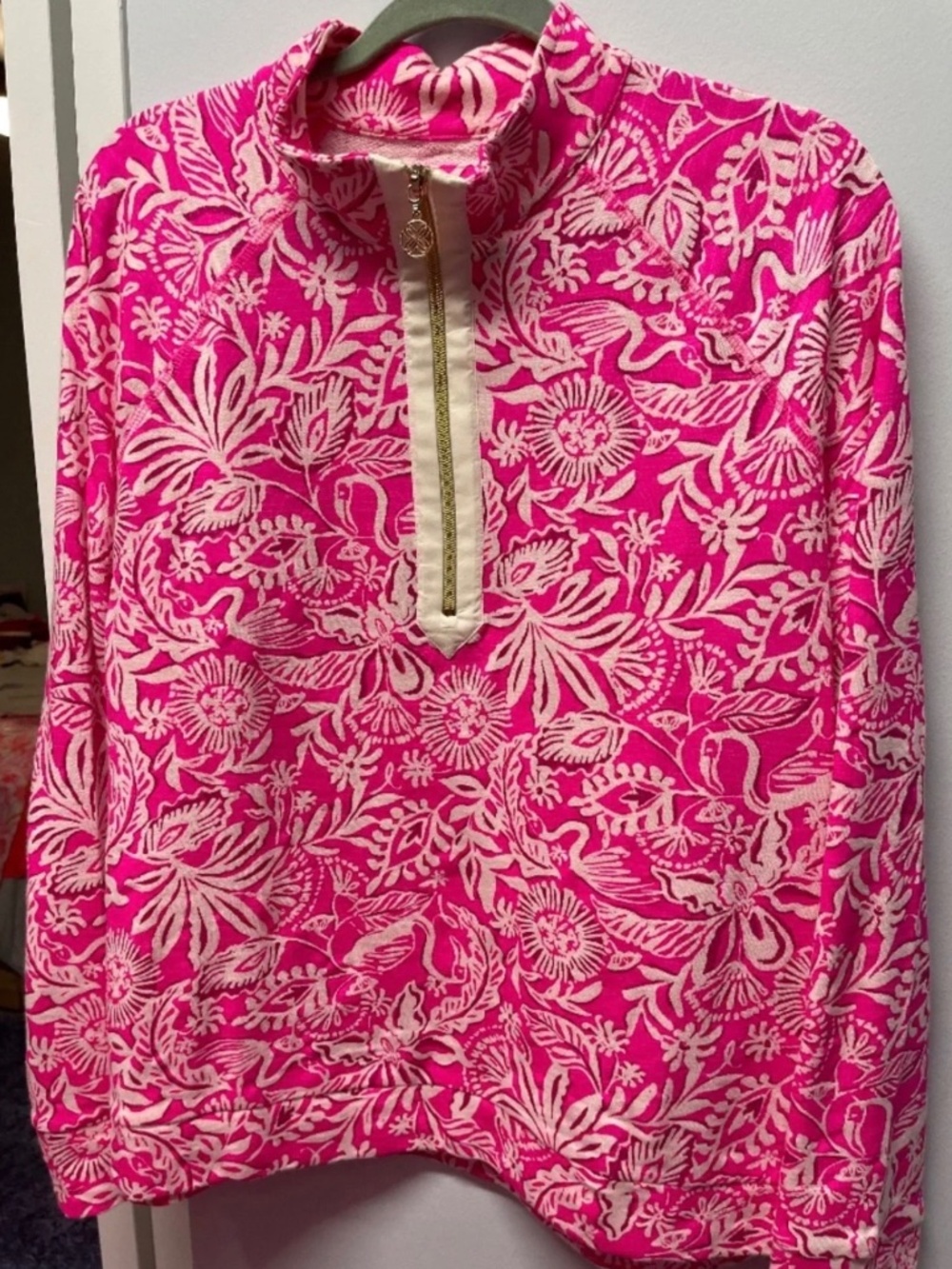 NWOT Lilly Pulitzer XL Ashlee Pullover, Passion Fruit Pink Absolutely Flamazing - Picture 4 of 4